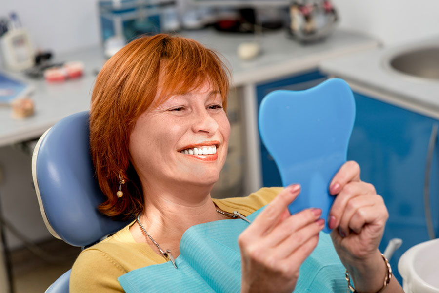 What to expect during Dental Implants Treatment Tarzana Dentist